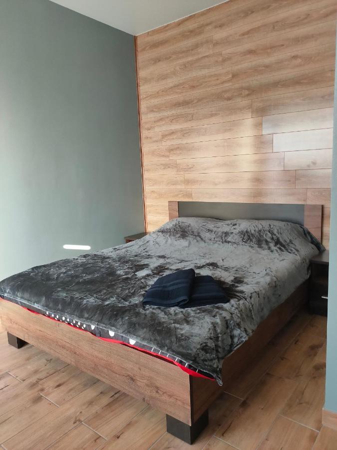 Hotel Rava-Ruska Eksteriør billede